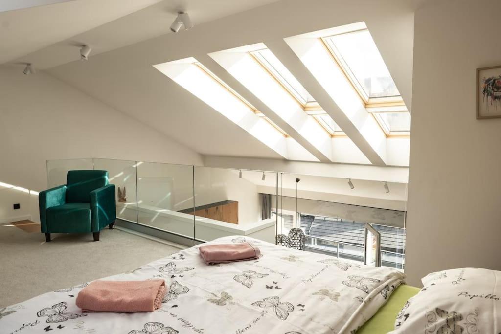 Ski & Bike Apartment Щирк Экстерьер фото
